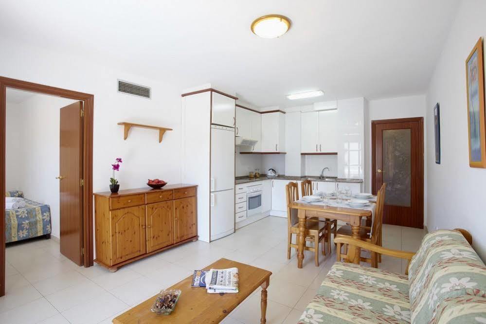 Apartamentos Intersalou Priorat 外观 照片