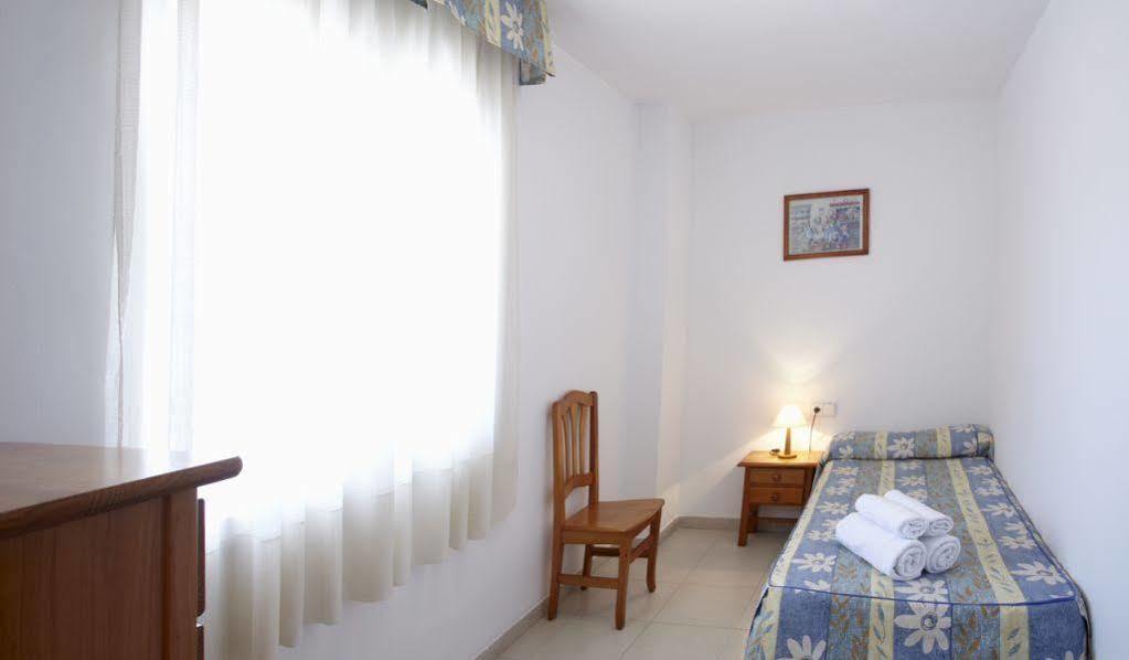 Apartamentos Intersalou Priorat 外观 照片